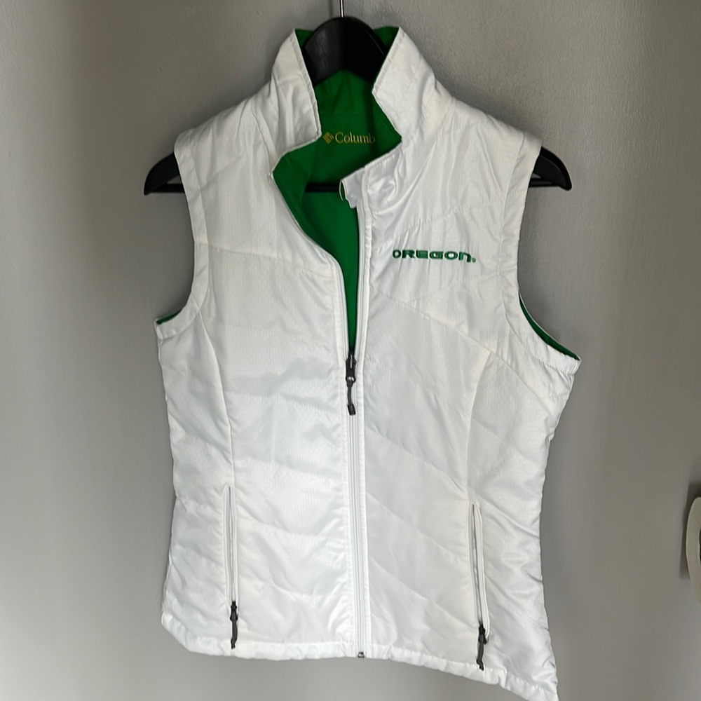 Columbia sportswear reversible vest